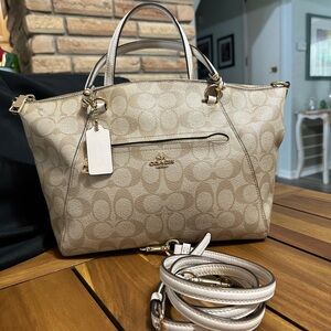 Coach Prairie Tan Signature Tote Bag in Coated Canvas with Leather Trim